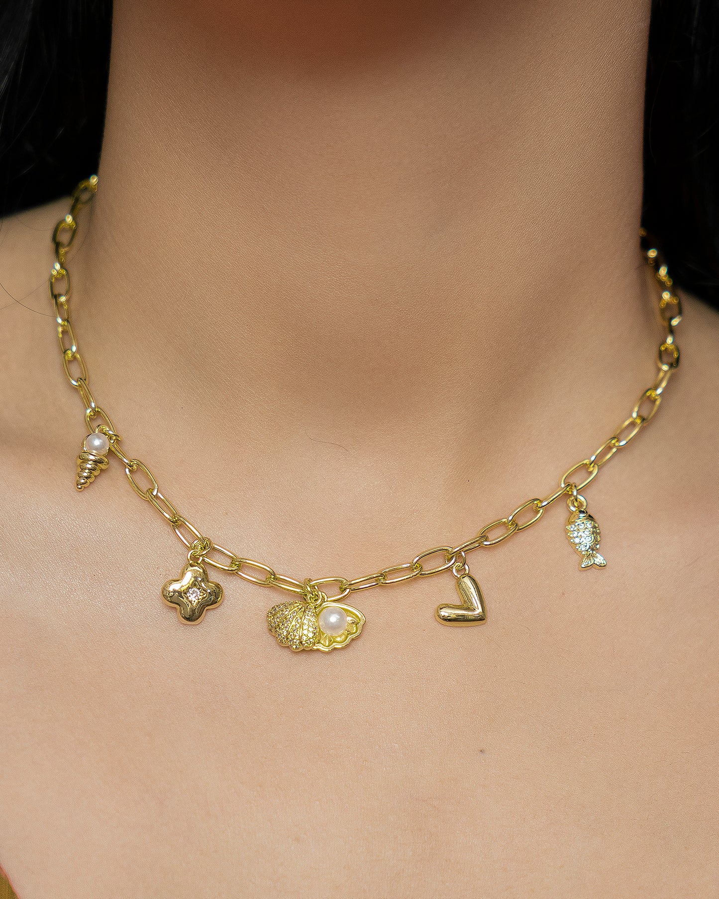 Necklace & bracelet