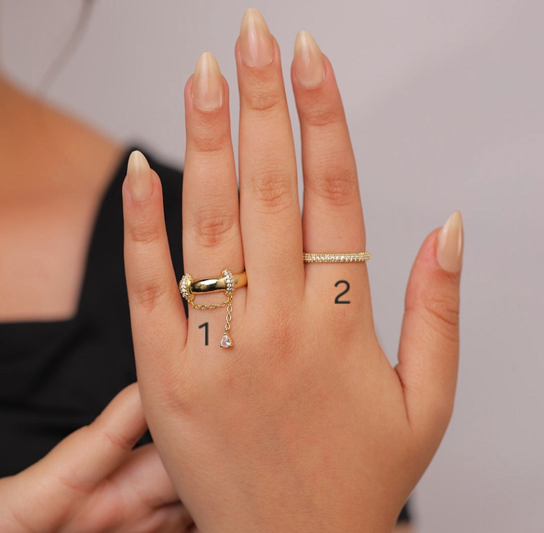 Rings R166