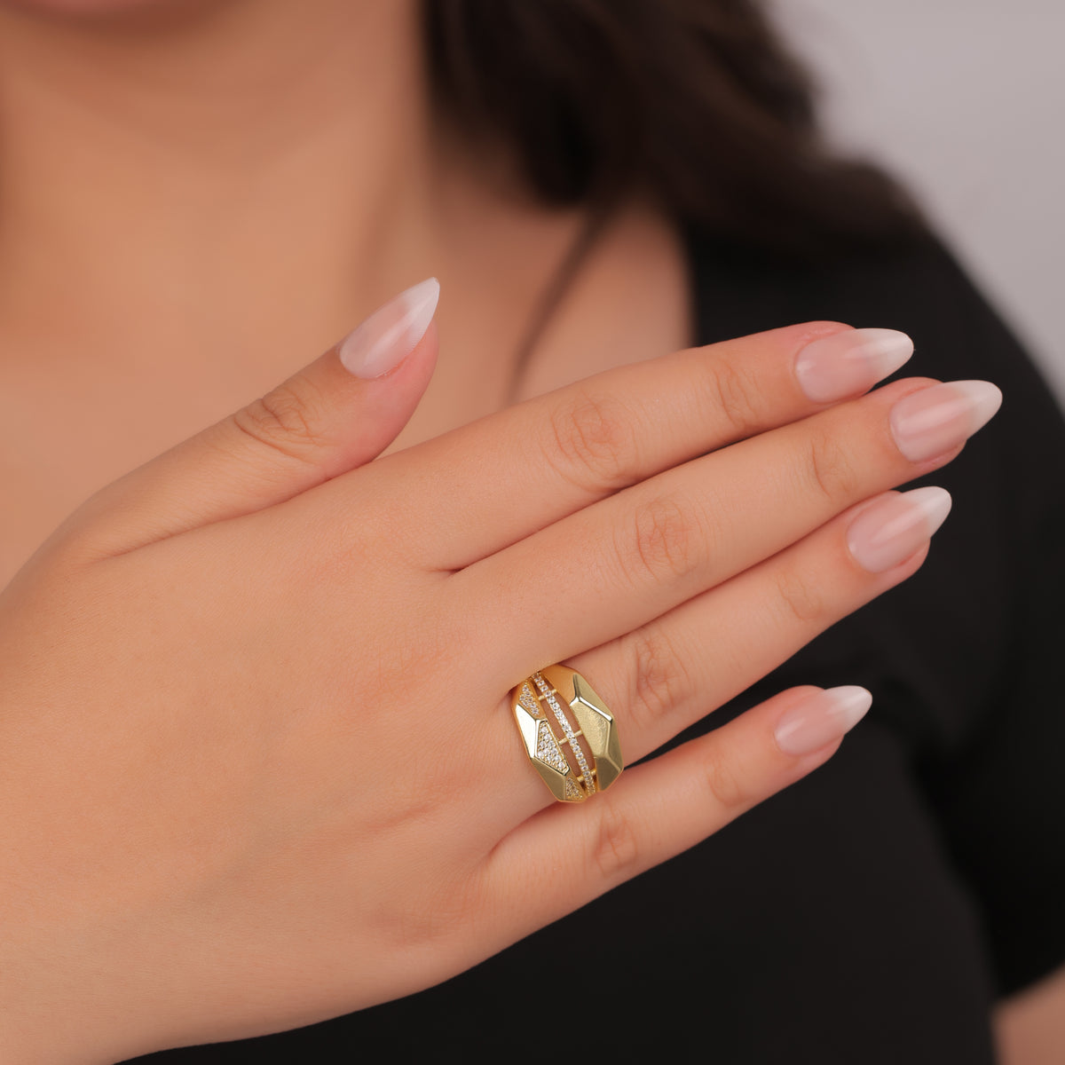 Ring R220