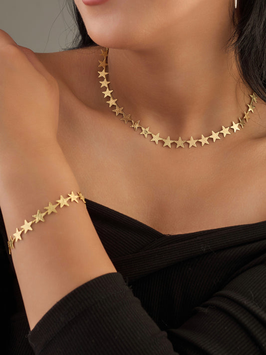Necklace & bracelet