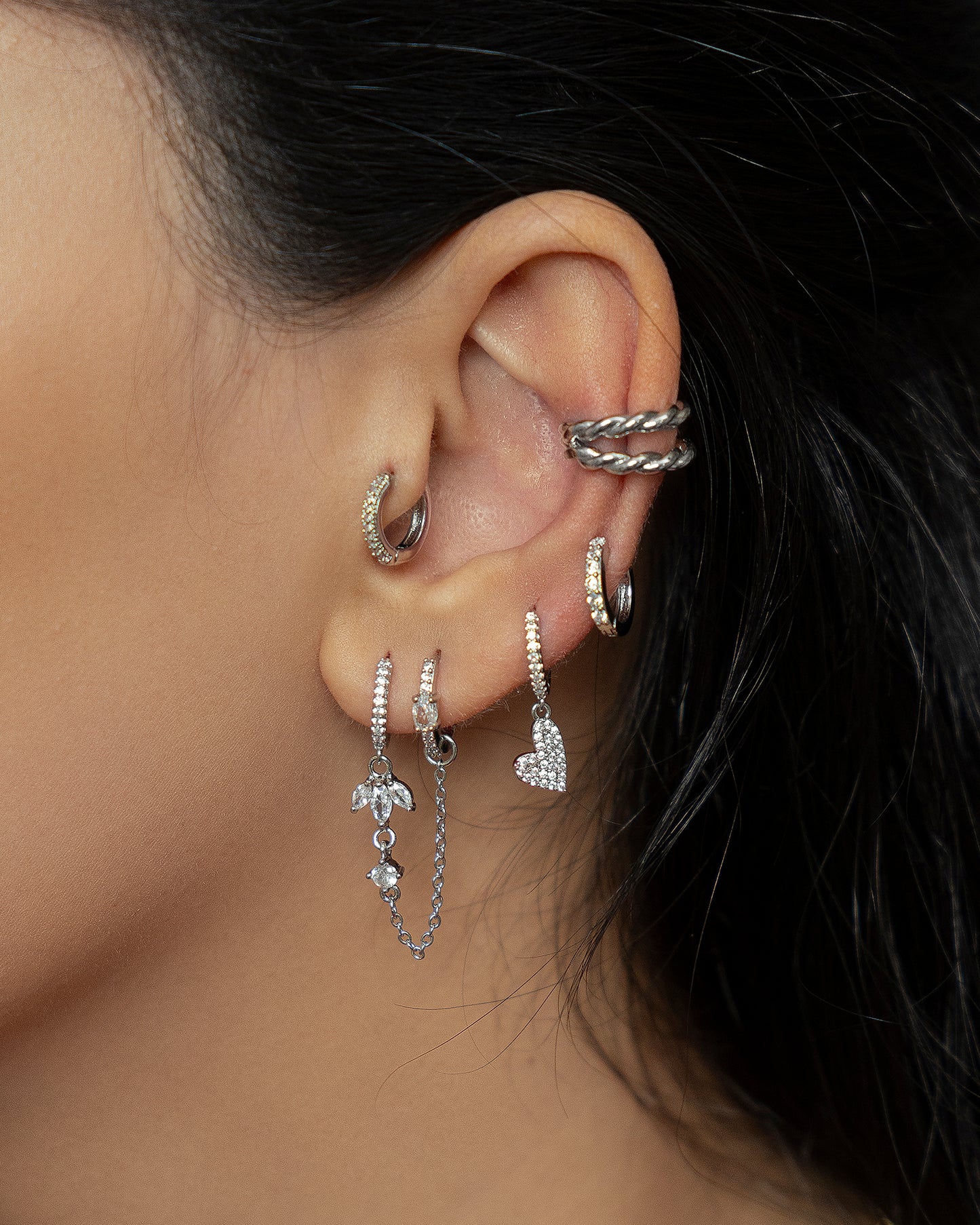 Single piercing