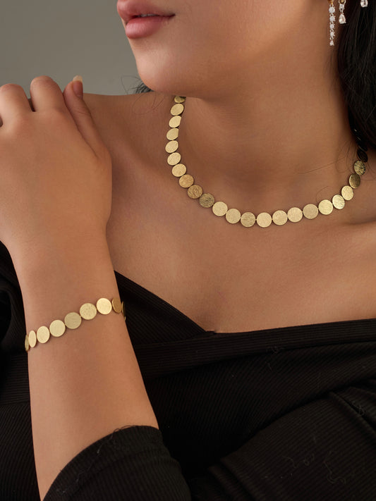 Necklace & bracelet