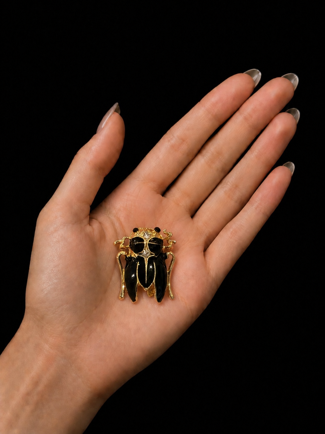 Brooche