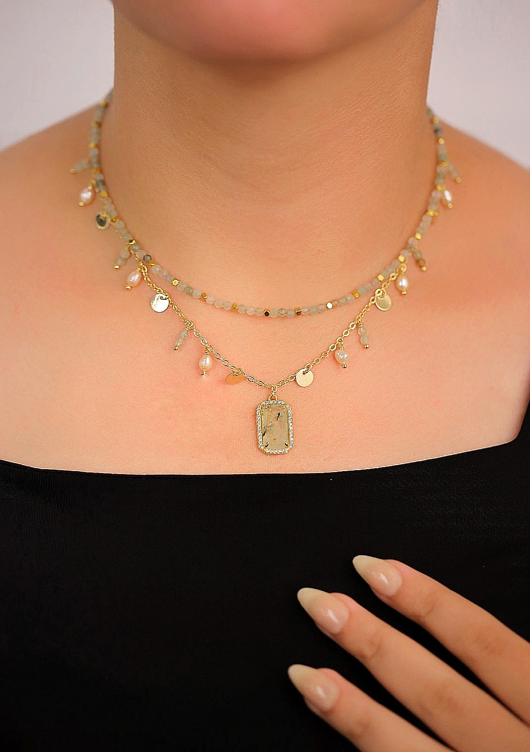 Necklaces N221