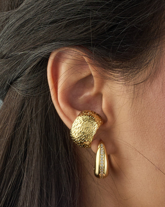 Earcuffs