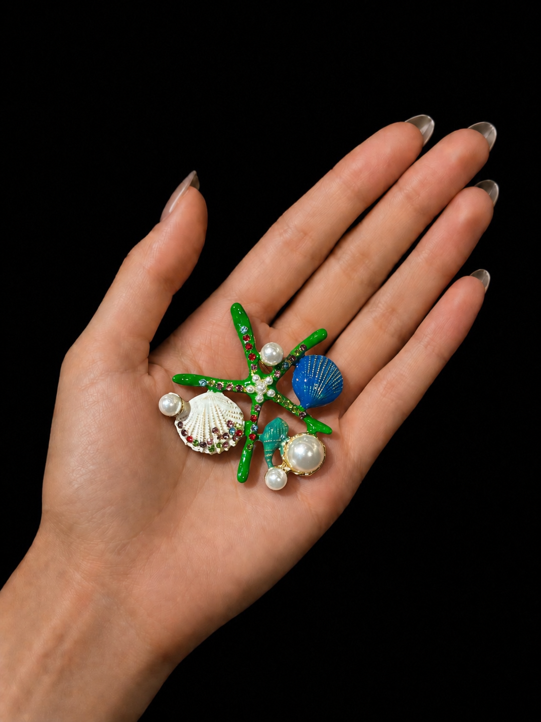 Brooche
