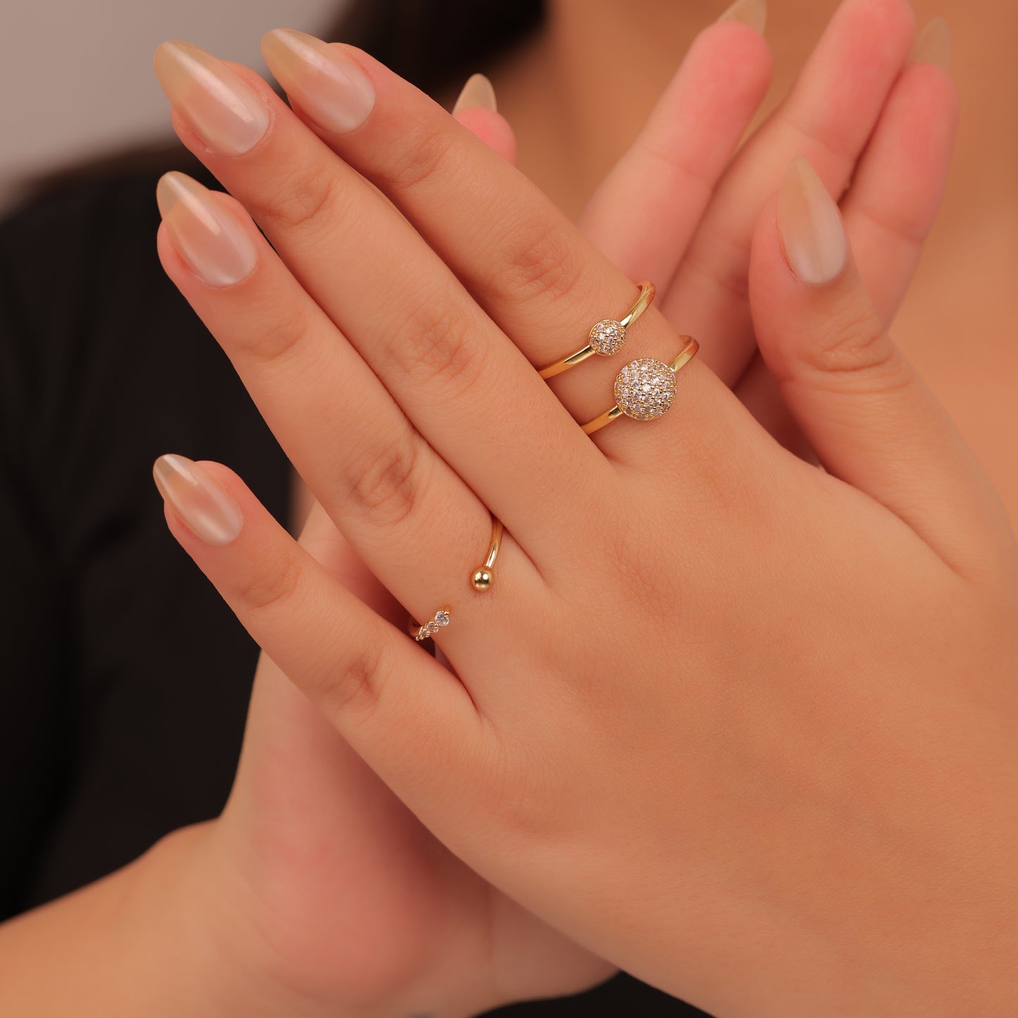 Rings R185